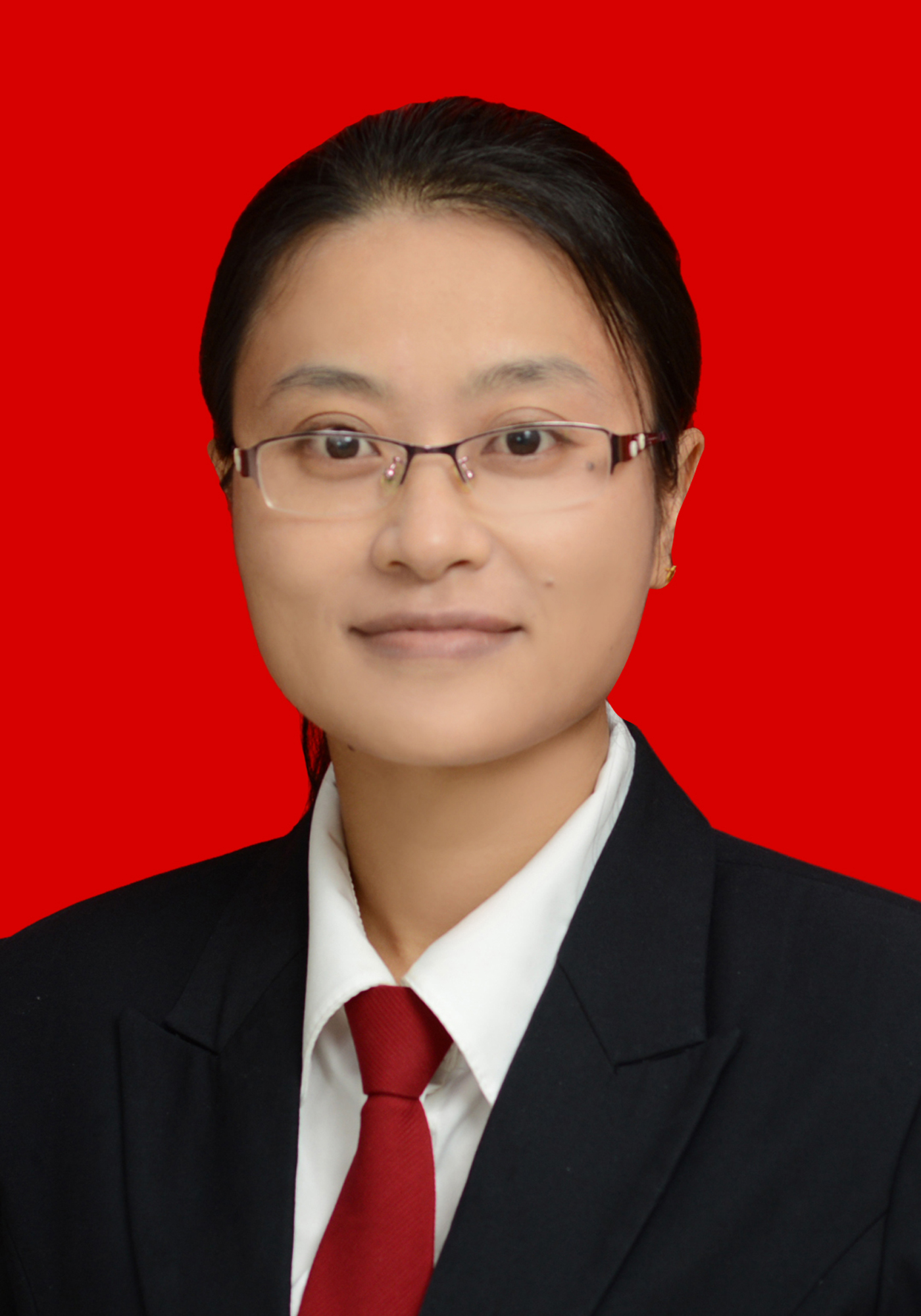 侯林利